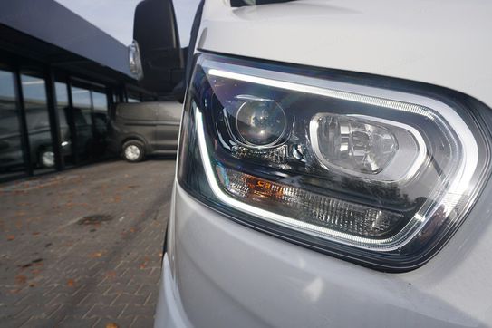 Ford Transit L3H2 Limited 350 A8