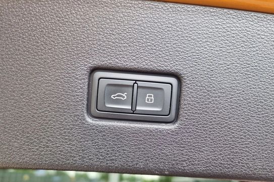 Audi Q8 55 TFSI mHEV quattro Tiptronic
