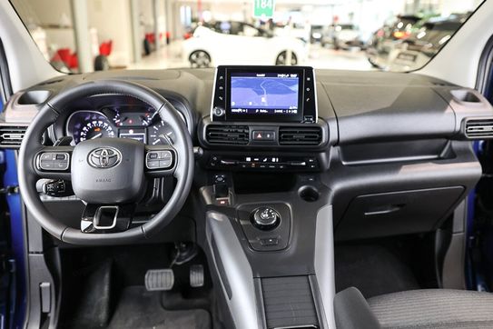 Toyota Proace City Verso Long L2H1 Family 7os AT