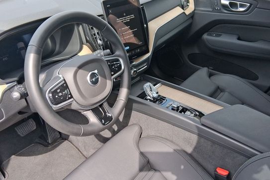 Volvo XC60 B5 B AWD Plus Bright aut