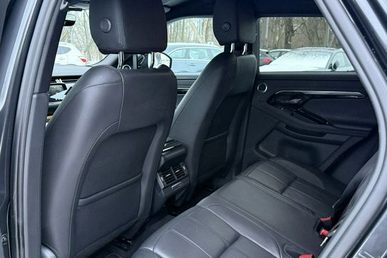 Land Rover Range Rover Evoque P300e Dynamic SE
