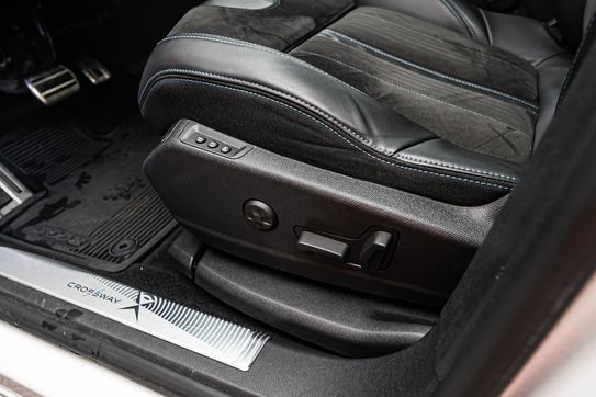 Peugeot 3008 1.6 THP Crossway Allure 4x4