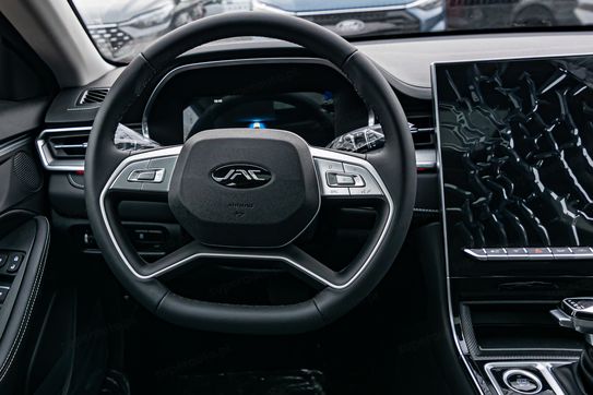 JAC 7 Plus CVT