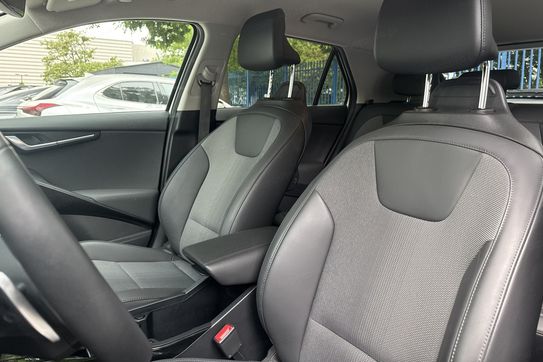 Kia Niro L 1.6 GDI Hybrid