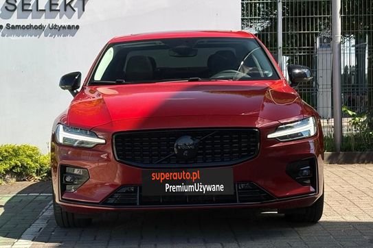 Volvo S60 B5 B AWD Ultimate Dark