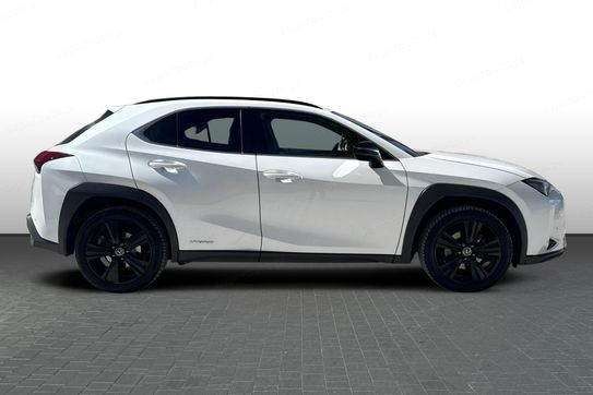 Lexus UX 250h F Impression