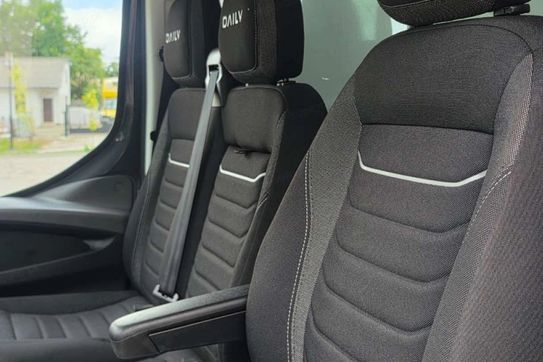 Iveco Daily 35S18 + WINDA