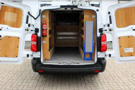Peugeot Expert LONG BlueHDi