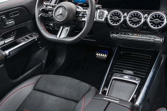 Mercedes GLB 200 AMG Line