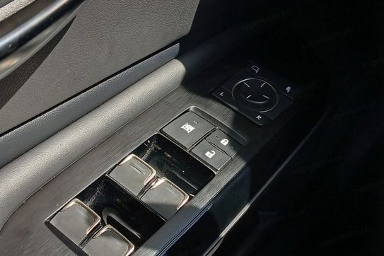Lexus ES 300h Business Edition