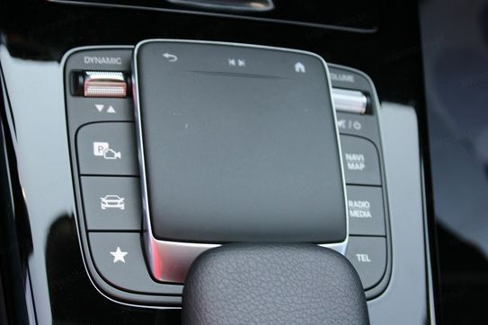 Mercedes CLA 200