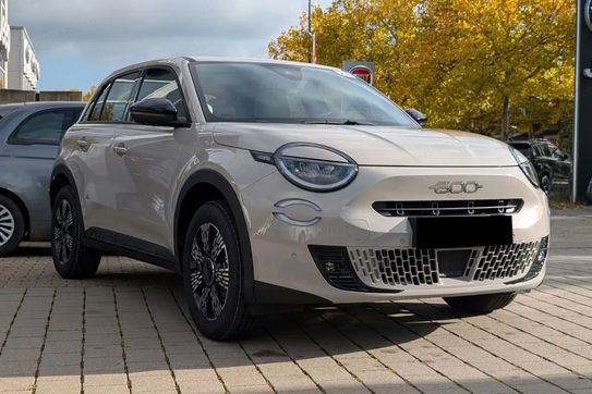 Fiat 600 Icon 1.2 Turbo Hybrid eDCT