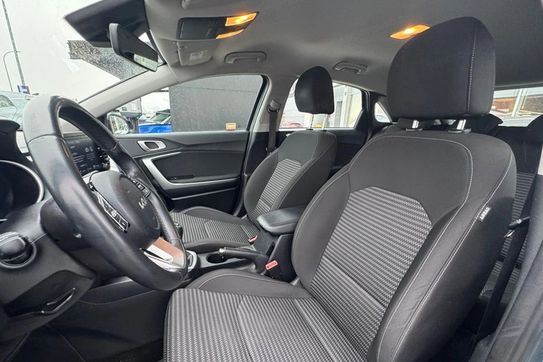 Kia Ceed 1.5 T-GDI M