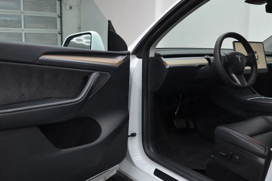 Tesla Model Y Y Long Range AWD