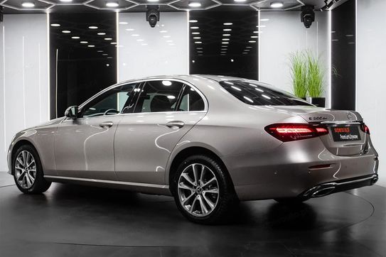 Mercedes Klasa E 300 de 4MATIC Avantgarde