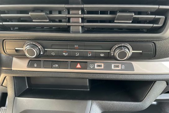 Fiat Scudo Maxi L2H1 Zabudowa Brygadowa Składana