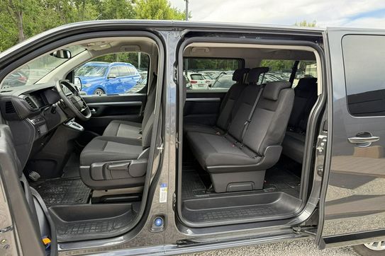 Peugeot Traveller Long Aut