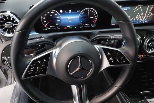 Mercedes Klasa A 250 e Progressive