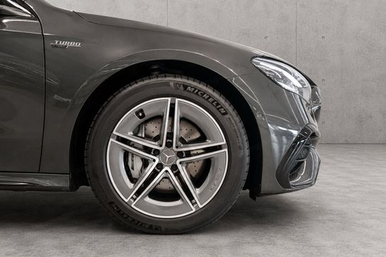 Mercedes Klasa E AMG 53 PHEV 4Matic+ 9G-Tronic TCT
