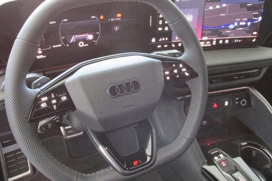 Audi Q5 TDI quattro S line