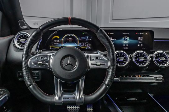 Mercedes GLB 35 AMG 4MATIC