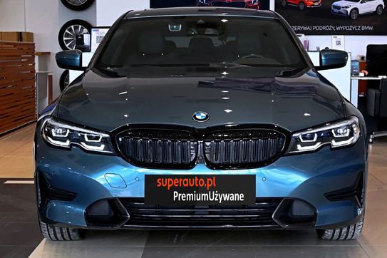BMW Seria 3 330i xDrive Sport Line aut