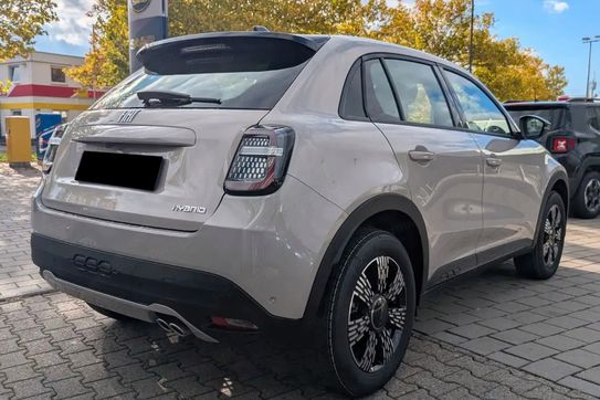 Fiat 600 Icon 1.2 Turbo Hybrid eDCT