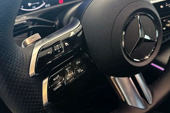 Mercedes Klasa E 220 d  4-Matic AMG