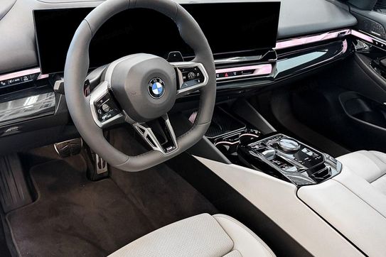 BMW Seria 5 520d xDrive M Sport