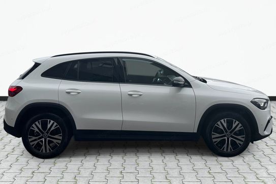 Mercedes GLA 200 Progressive