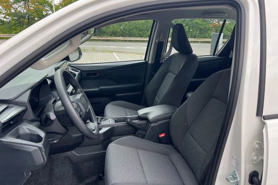 Toyota HiLux mHEV Double Cab Live 4x4 aut