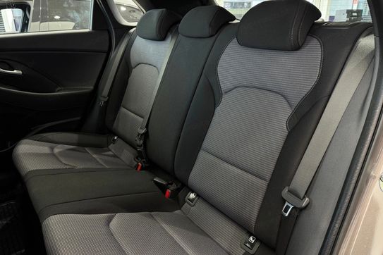 Hyundai i30 1.5 DPI Classic +