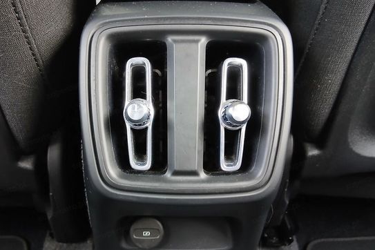 Volvo XC40 T2 Essential