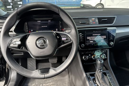 Skoda Superb Style 2.0 TSI  DSG