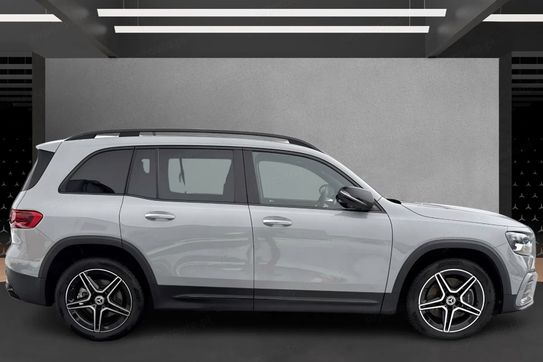 Mercedes GLB 220 d 4-Matic AMG Line 8G-DCT