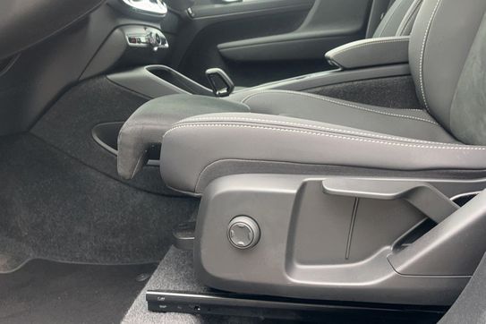 Volvo XC40 B3 Core aut