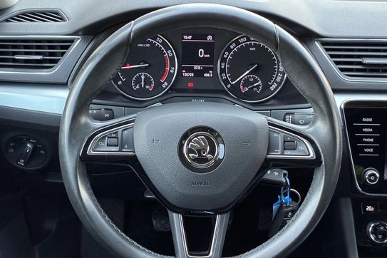 Skoda Superb 1.5 TSI