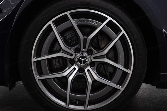 Mercedes Klasa E 220 d 4MATIC AMG Line