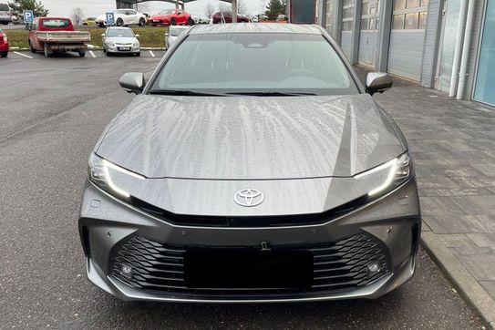 Toyota Camry Executive 2.5 Hybrid Dynamic Force
