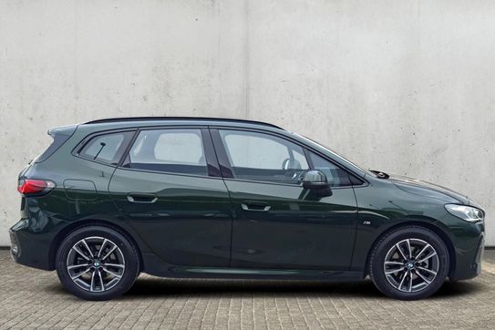 BMW Seria 2 220d mHEV aut