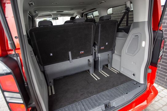 Ford Tourneo Custom L1H1 Titanium X AT