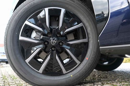 Toyota bZ4X Style EV