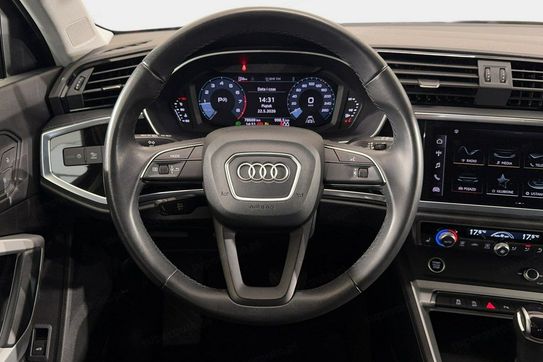 Audi Q3 35 TFSI mHEV S tronic