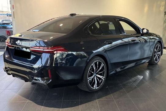 BMW Seria 5 530e xDrive M Sport