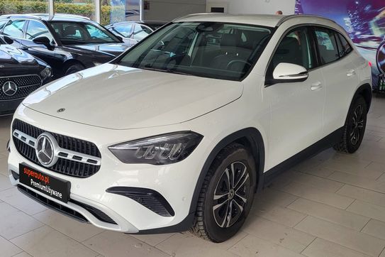 Mercedes GLA 200