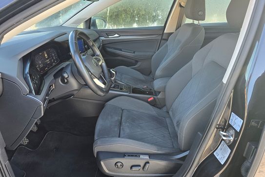 Volkswagen Golf VIII 1.5 TSI EVO Style