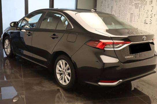 Toyota Corolla Comfort 1.5 benzyna