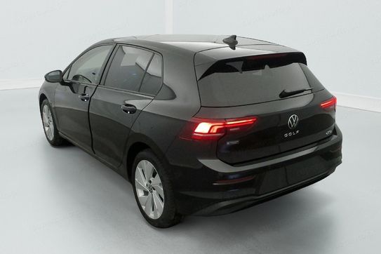 Volkswagen Golf LIFE PLUS 1.5 eTSI EVO2 DSG7