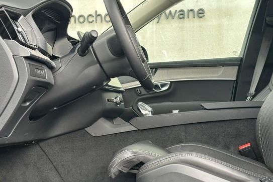 Volvo XC90 T8 AWD Plug-In Hybrid Ultra Dark 7os aut