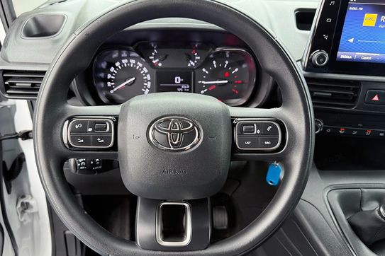 Toyota Proace City L2H1 Chłodnia do 0°C